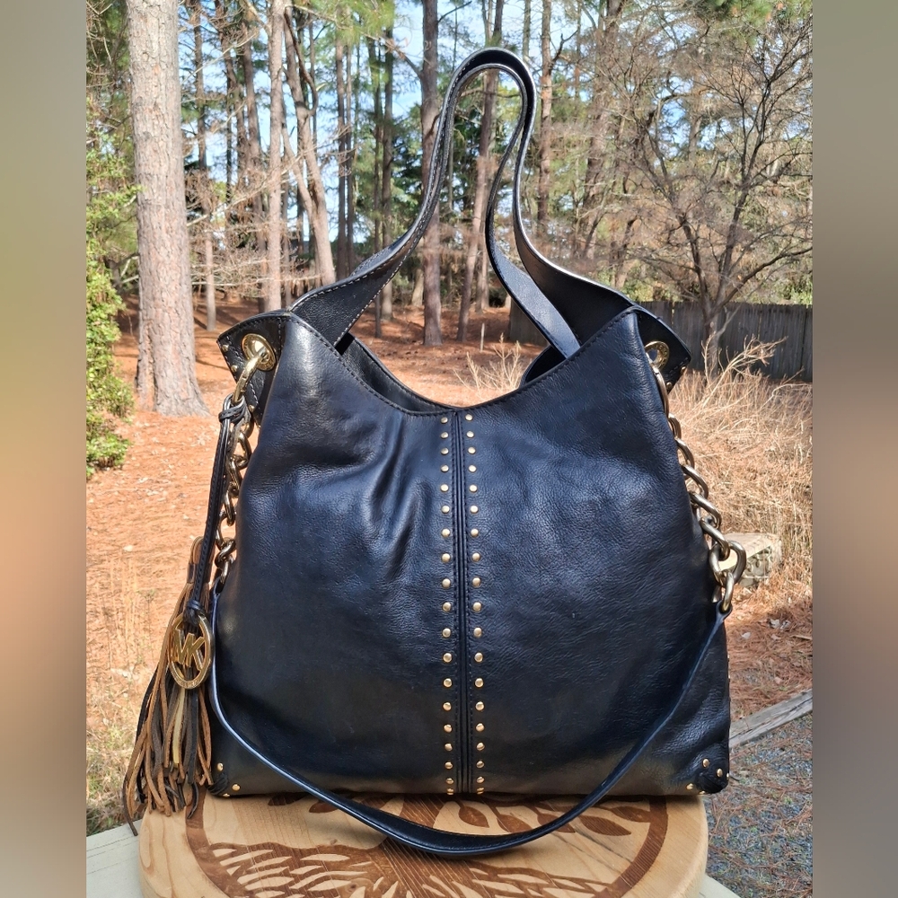 Michael Michael Kors Large Uptown Astor Black Leather Gold Studded Shoulder Tote - Picture 2 of 12